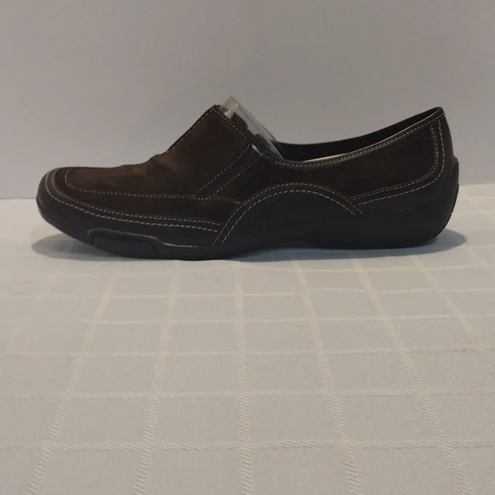 NIB Array Hickory Brown Slip-On Shoes! CONSIGNMENT!